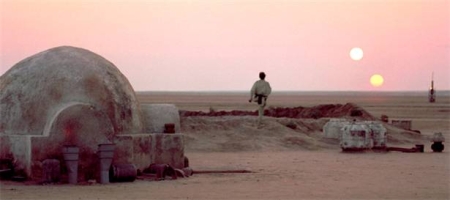 Two suns as seen from Tatooine