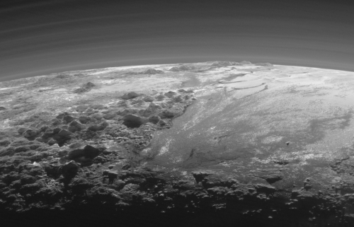 Fig1_Pluto-Mountains-Plains 9-17-15